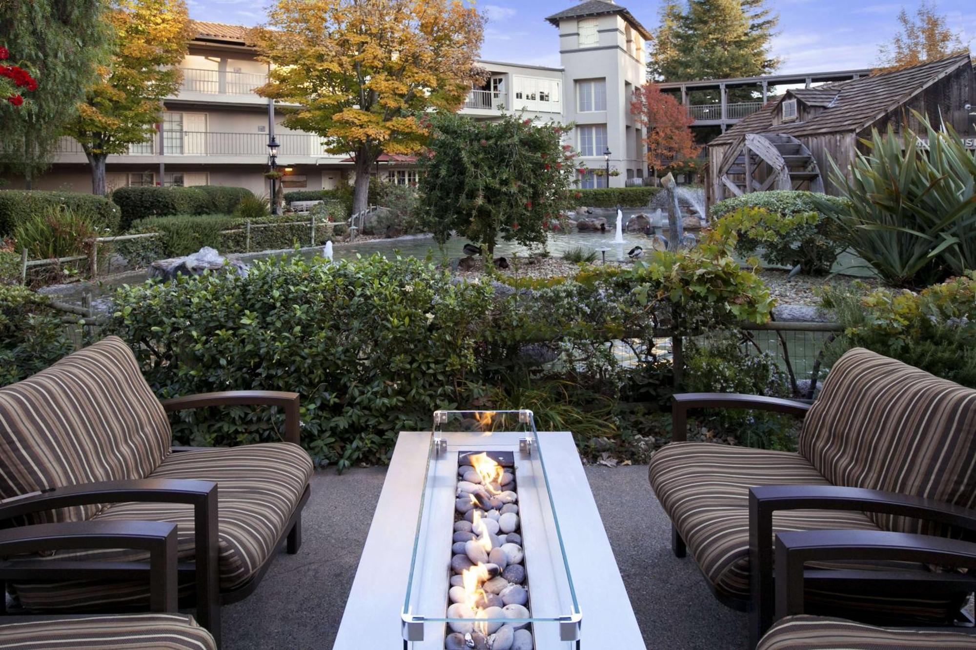 Embassy Suites By Hilton Napa Valley Luaran gambar
